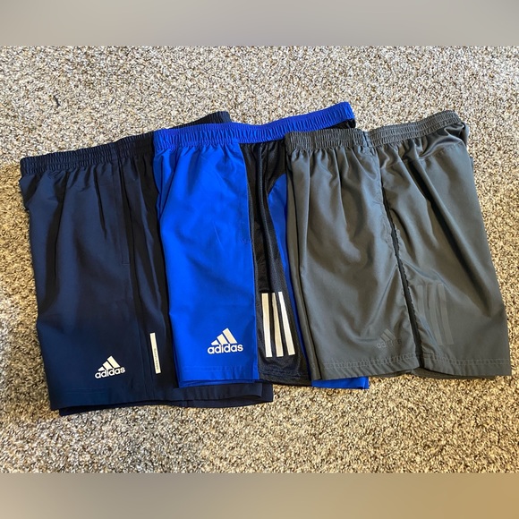 Adidas Men’s 7 inch running shorts size Medium (3 pairs) - Picture 1 of 4